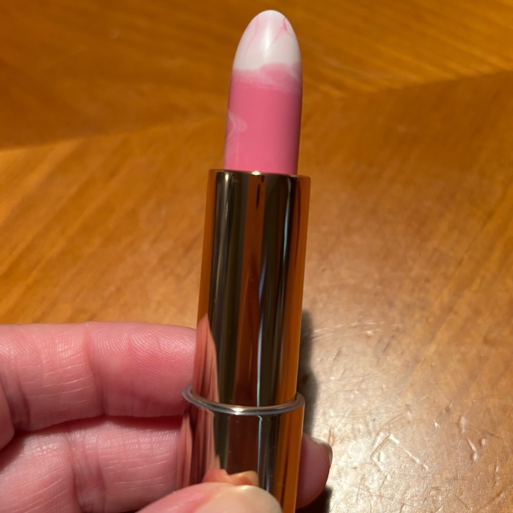 Winky Lux Marbleous Tinted Lip Balm Giddy - Picture 9 of 16